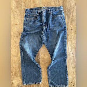 American Eagle Men’s Relaxed Straight Jean 38/30
